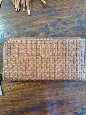 STS Ranchwear Woven Leather Zip Wallet - Tan